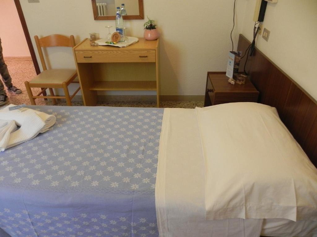 Stella Maris Hotell Cervia Rum bild